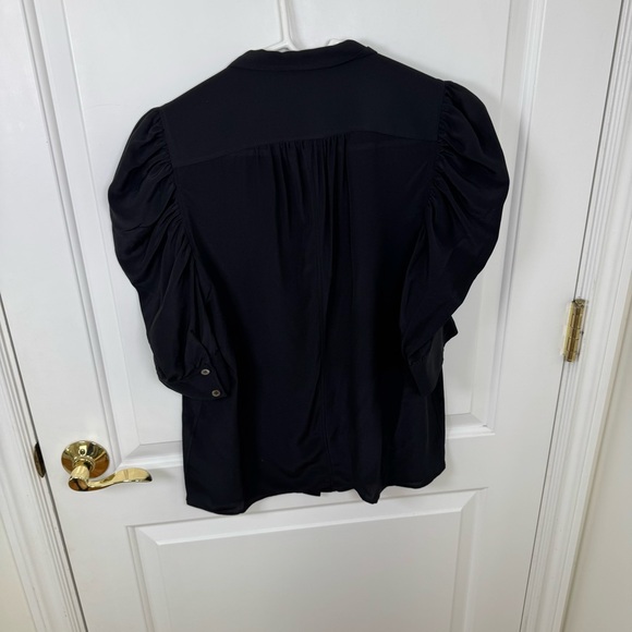 Frame Gillian Puffed-Shoulder Silk-Crepe Top - Picture 5 of 6